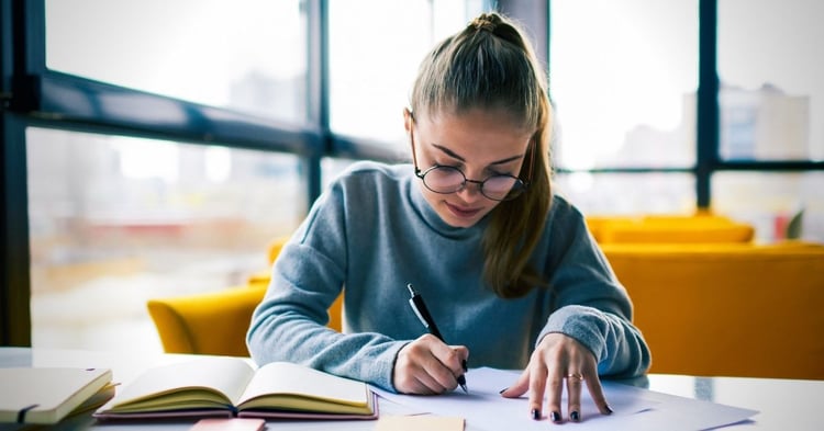 How to Create a Budget for College (Templates Included)