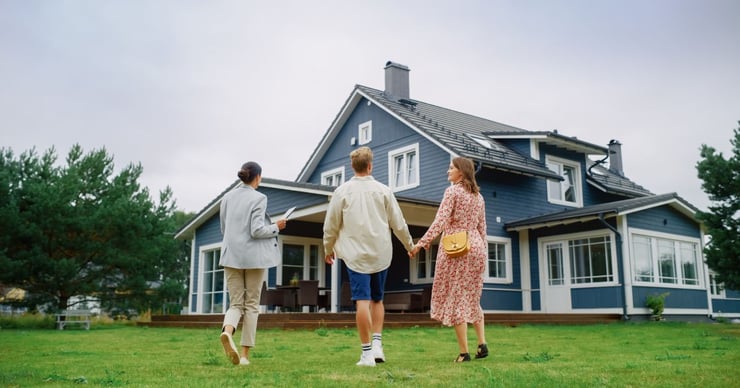 How to Prepare to Buy Your First Home (14 Tips)