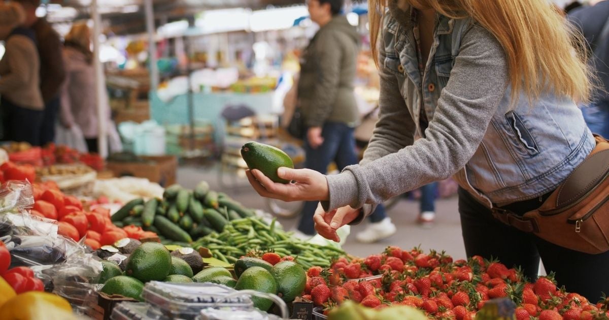 16 Tips for Saving Money When Grocery Shopping
