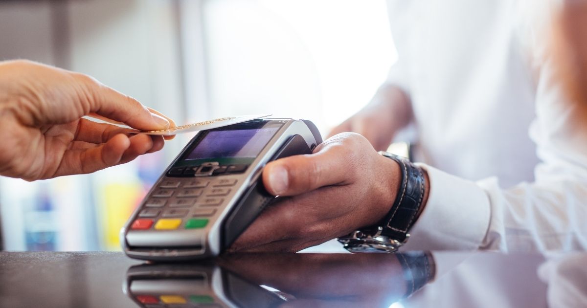 What You Need to Know About PayWave & Contactless Payments