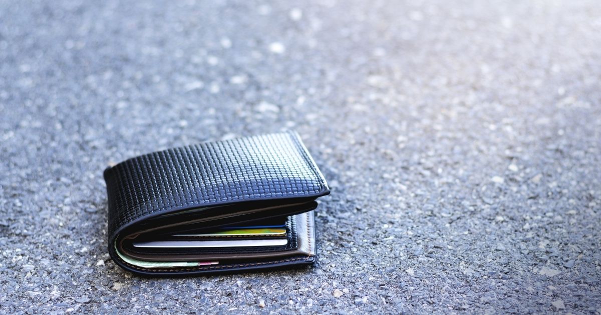Lost Wallet? Here Are 17 Things You Need To Do Right Now - Ridge